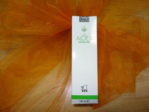 Aloe vera skin toner from DXN company cleans, protects and tightens the skin.